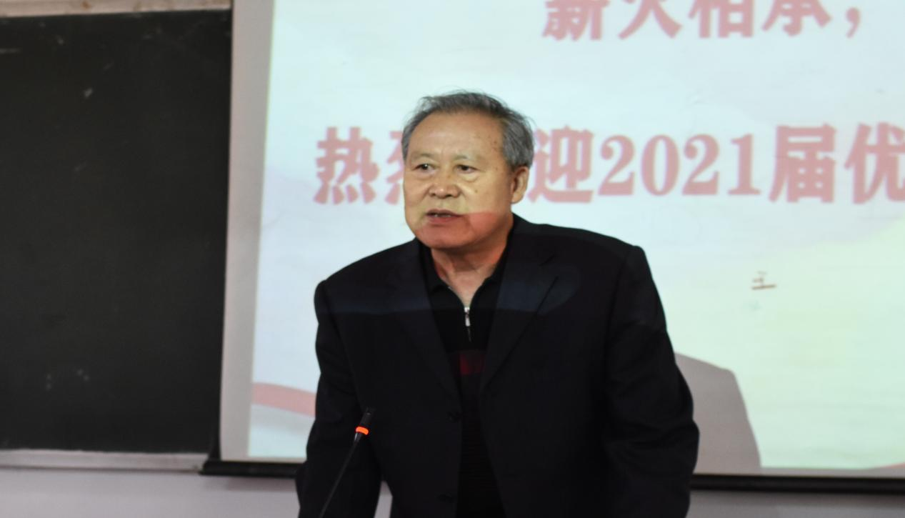 薪火相承,心栖梦归处 ——bwin必赢国际中国官方网站开展优秀毕业生交流分享活动 薪火相承,心栖梦归处 ——bwin必赢国际中国官方网站开展优秀毕业生交流分享活动