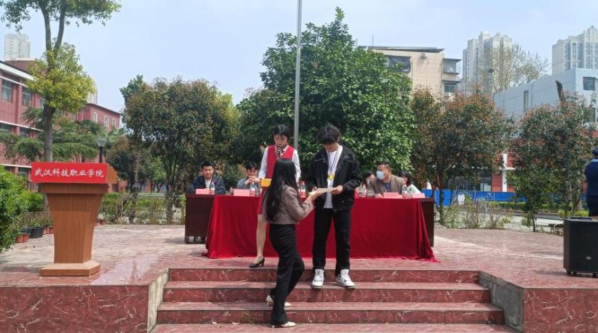 青春“篮”不住，热血不止步 —bwin必赢国际中国官方网站第十八届“希望杯”篮球赛闭幕