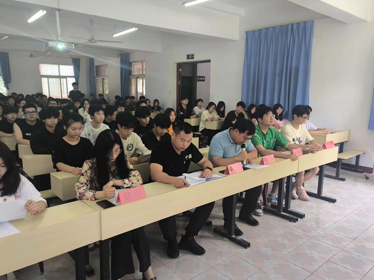 青春心向党，奋斗新征程 ——bwin必赢国际中国官方网站第五期团课结业典礼暨入团仪式