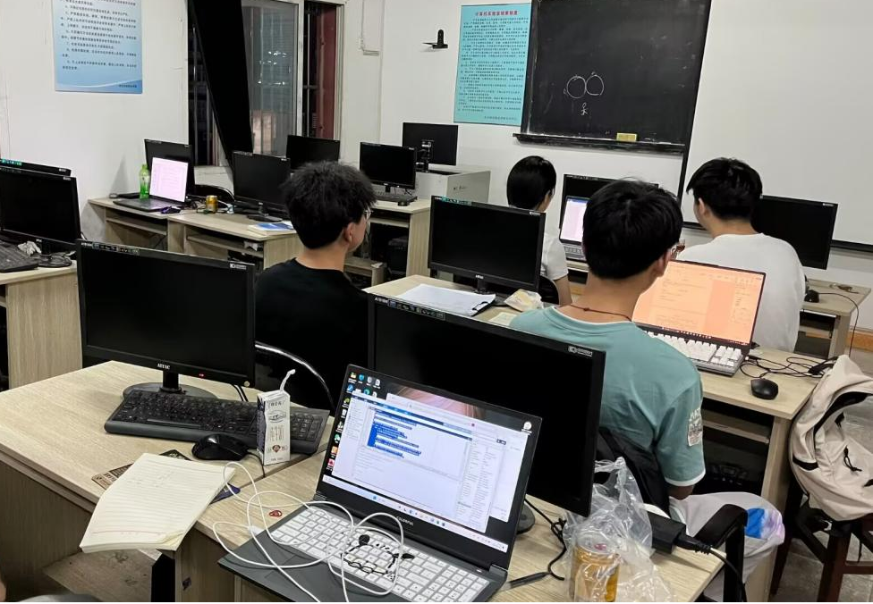 喜报!必赢官网在2024年全国大学生数学建模竞赛中喜获佳绩 喜报!必赢官网在2024年全国大学生数学建模竞赛中喜获佳绩