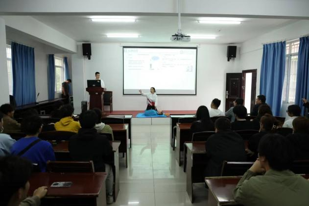 医校共建,关爱师生健康 医校共建,关爱师生健康