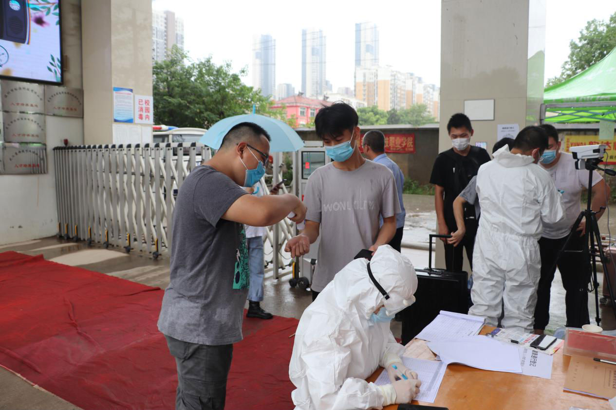 欢迎回家!bwin必赢国际中国官方网站迎来2020届首批毕业生返校 欢迎回家!bwin必赢国际中国官方网站迎来2020届首批毕业生返校